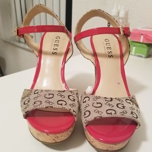 Guess original solo tiene una usada.